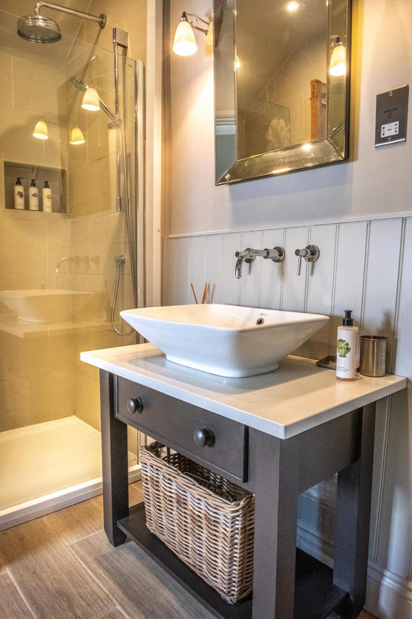 Church Farm B&B Suffolk Great Whelnetham Экстерьер фото